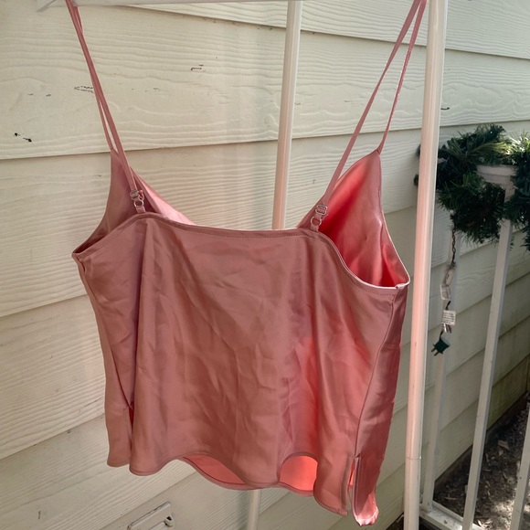 Forever 21 Scoop Neck Top - Picture 4 of 4